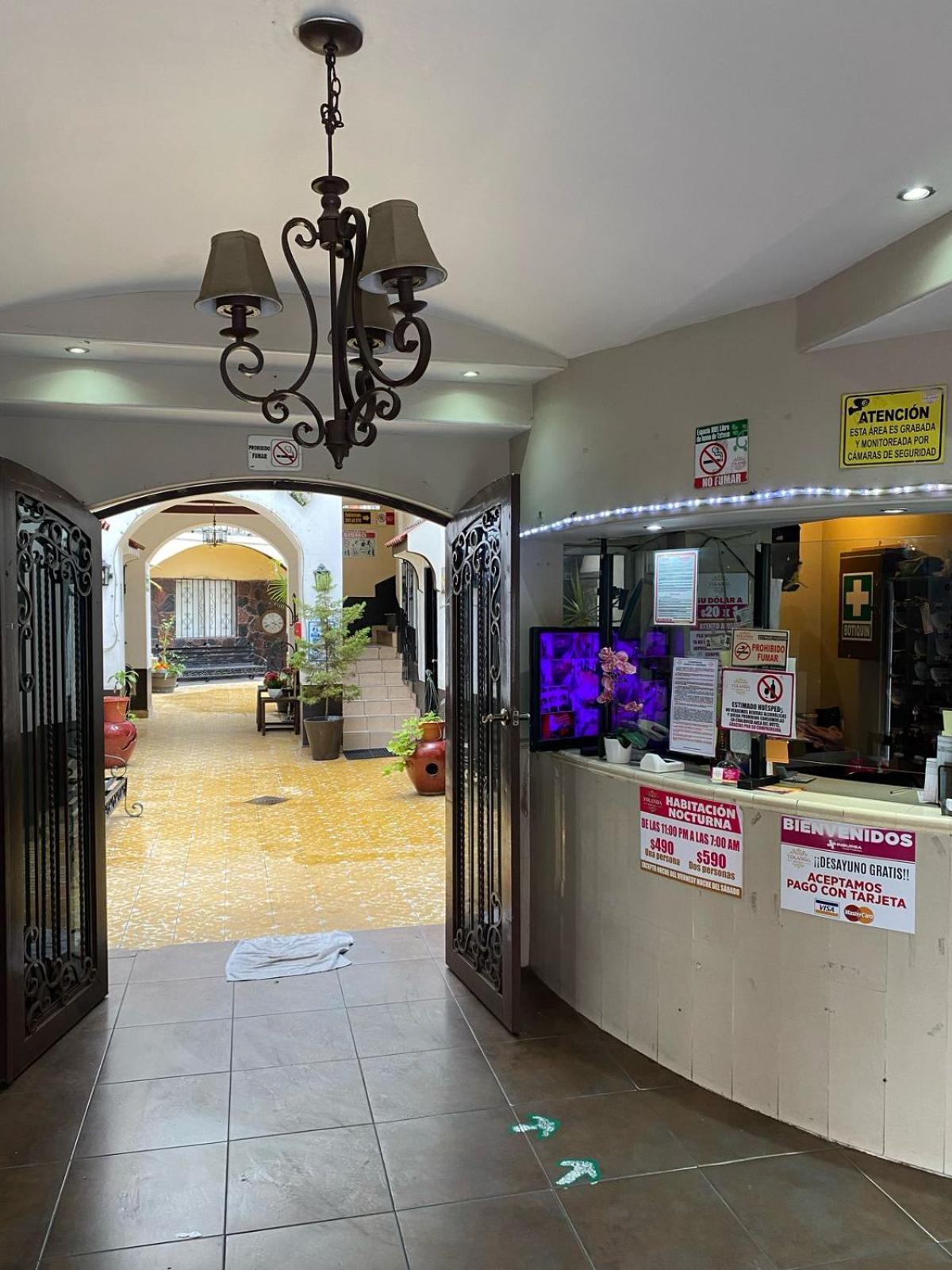Hotel Yolanda Tijuana Bagian luar foto