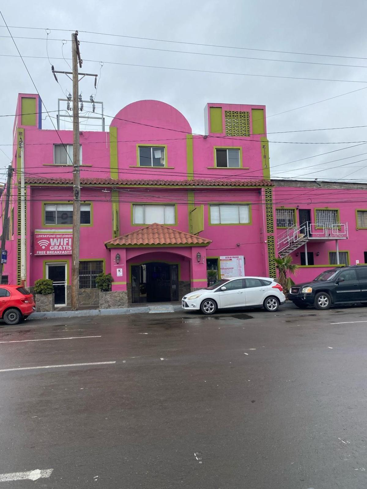 Hotel Yolanda Tijuana Bagian luar foto